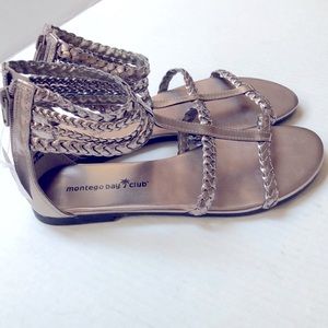 New Montego Bay Club Women Silver Sandals Size 6